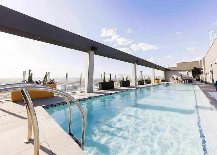 Apartamento Boulevard Downtown Highrise Stu Sky Pool Parking Gym 16 *